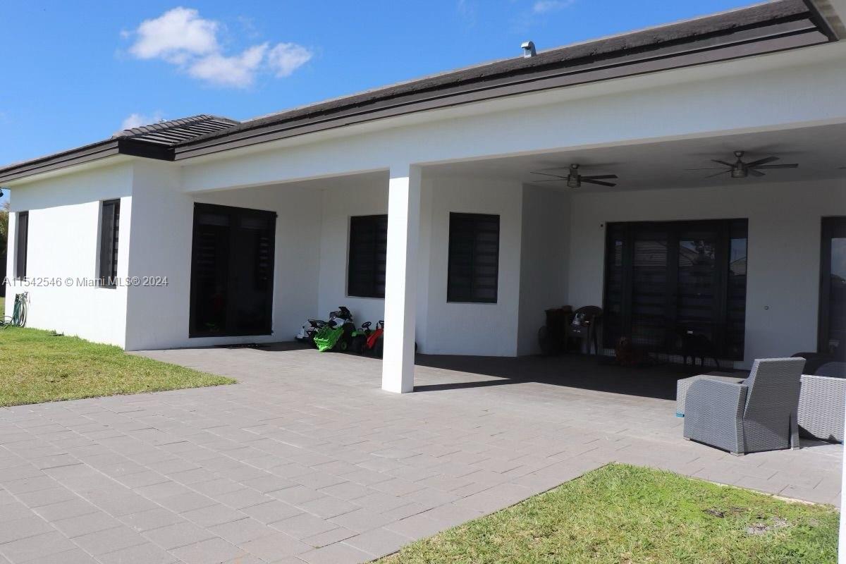 17594 SW 280th St, Homestead, Florida 33030, 5 Bedrooms Bedrooms, ,4 BathroomsBathrooms,Residential,For Sale,17594 SW 280th St,A11542546