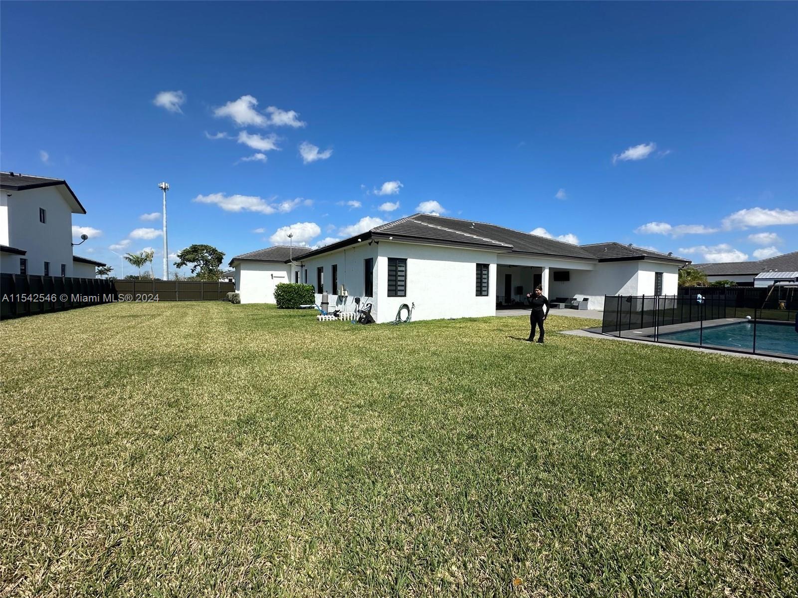 17594 SW 280th St, Homestead, Florida 33030, 5 Bedrooms Bedrooms, ,4 BathroomsBathrooms,Residential,For Sale,17594 SW 280th St,A11542546