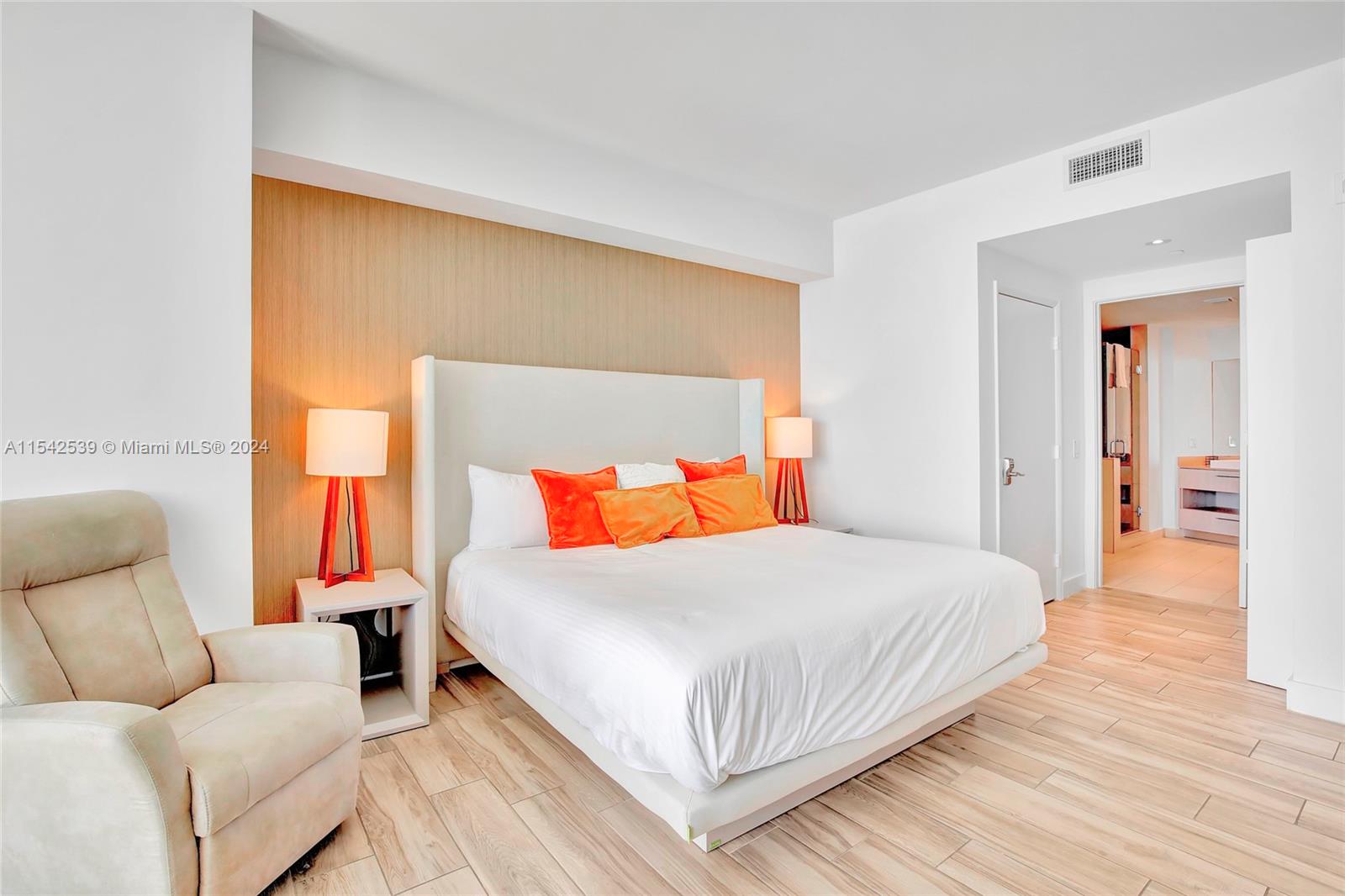 4111 S Ocean Dr 1001, Hollywood, Florida 33019, 3 Bedrooms Bedrooms, ,3 BathroomsBathrooms,Residential,For Sale,4111 S Ocean Dr 1001,A11542539