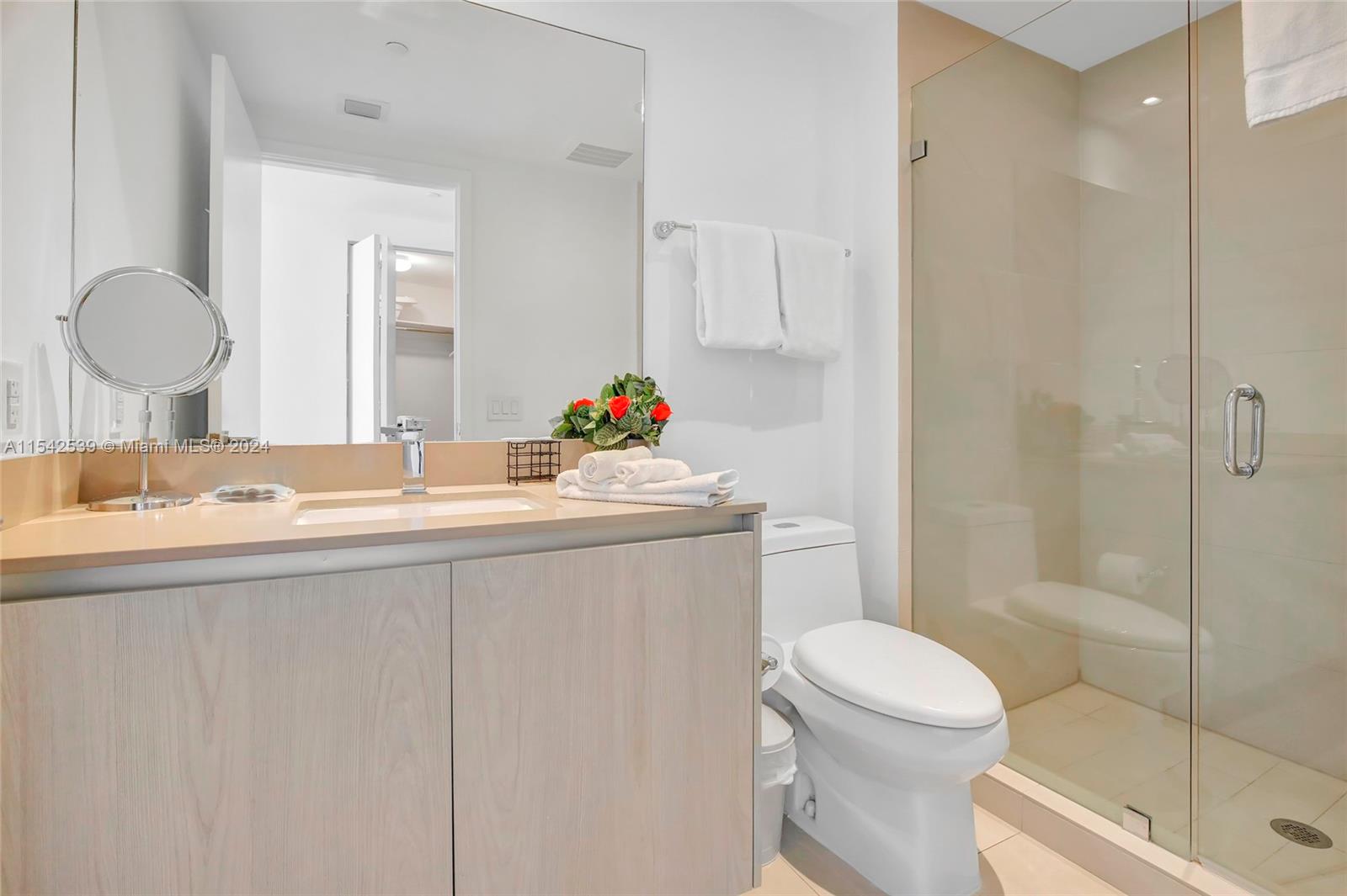 4111 S Ocean Dr 1001, Hollywood, Florida 33019, 3 Bedrooms Bedrooms, ,3 BathroomsBathrooms,Residential,For Sale,4111 S Ocean Dr 1001,A11542539