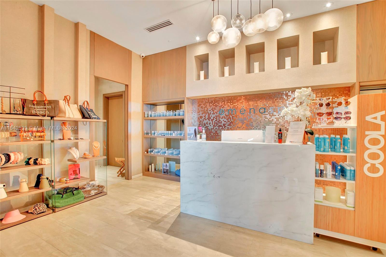 4111 S Ocean Dr 1001, Hollywood, Florida 33019, 3 Bedrooms Bedrooms, ,3 BathroomsBathrooms,Residential,For Sale,4111 S Ocean Dr 1001,A11542539