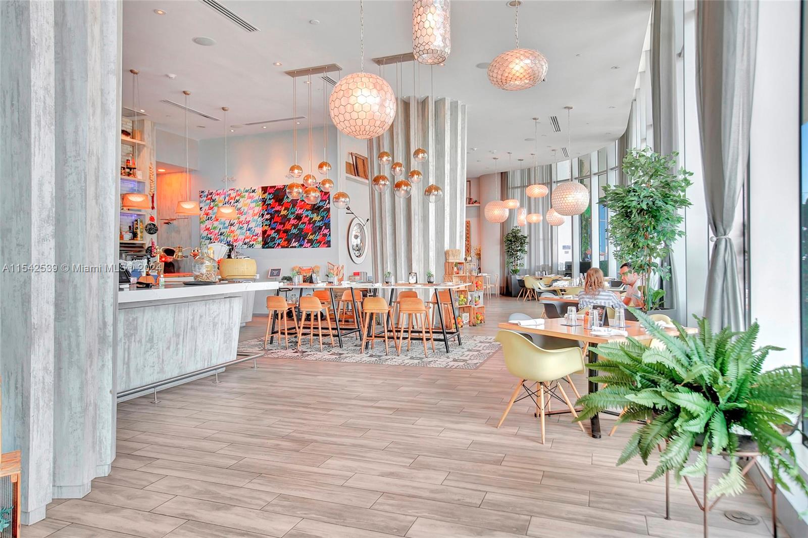 4111 S Ocean Dr 1001, Hollywood, Florida 33019, 3 Bedrooms Bedrooms, ,3 BathroomsBathrooms,Residential,For Sale,4111 S Ocean Dr 1001,A11542539