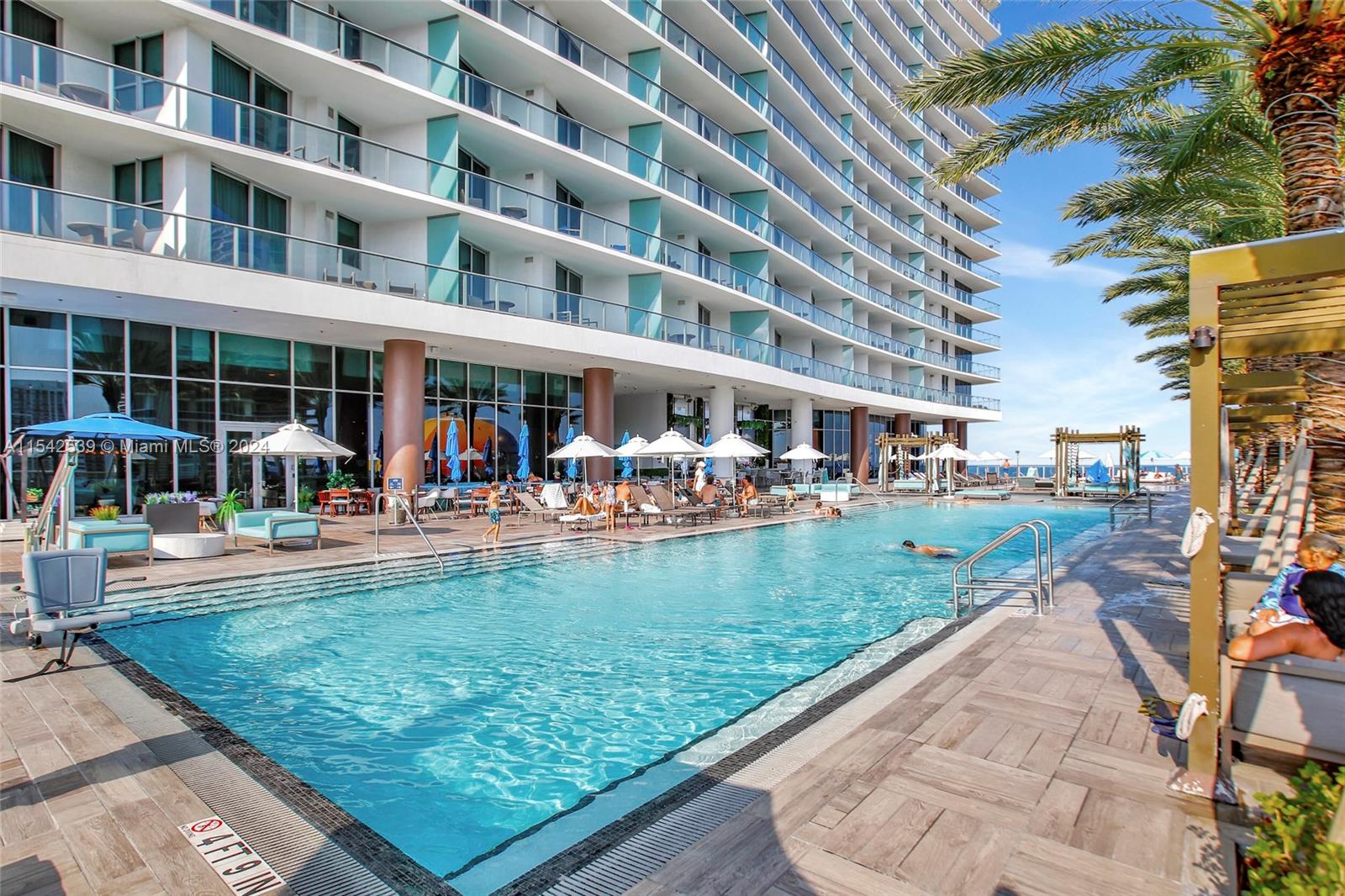 4111 S Ocean Dr 1001, Hollywood, Florida 33019, 3 Bedrooms Bedrooms, ,3 BathroomsBathrooms,Residential,For Sale,4111 S Ocean Dr 1001,A11542539