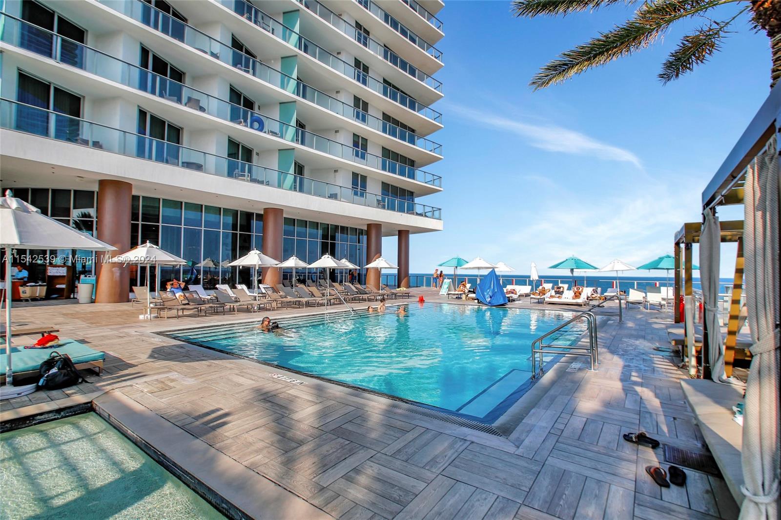 4111 S Ocean Dr 1001, Hollywood, Florida 33019, 3 Bedrooms Bedrooms, ,3 BathroomsBathrooms,Residential,For Sale,4111 S Ocean Dr 1001,A11542539