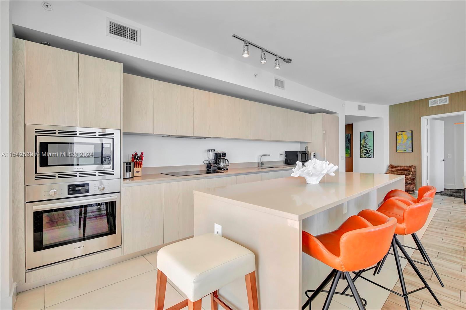 4111 S Ocean Dr 1001, Hollywood, Florida 33019, 3 Bedrooms Bedrooms, ,3 BathroomsBathrooms,Residential,For Sale,4111 S Ocean Dr 1001,A11542539