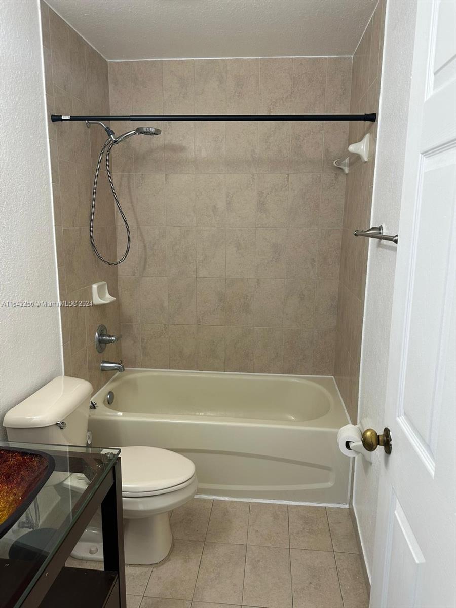 3003 SW 147th Pl, Miami, Florida 33185, 4 Bedrooms Bedrooms, ,3 BathroomsBathrooms,Residential,For Sale,3003 SW 147th Pl,A11542256