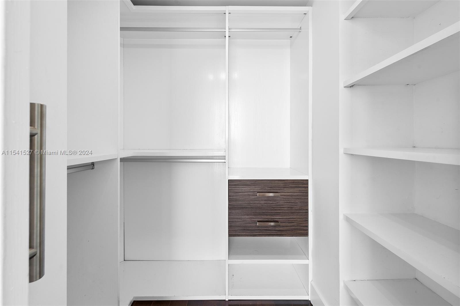 665 NE 25th Street 506, Miami, Florida 33137, 3 Bedrooms Bedrooms, ,3 BathroomsBathrooms,Residential,For Sale,665 NE 25th Street 506,A11541527