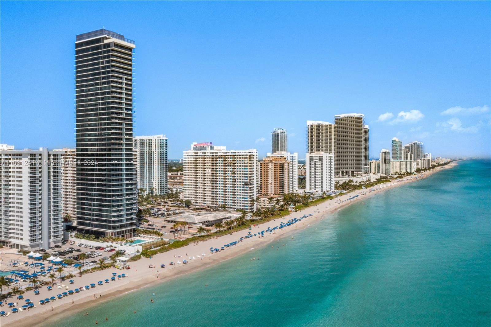 2000 S Ocean Dr 8A, Hallandale Beach, Florida 33009, 3 Bedrooms Bedrooms, ,3 BathroomsBathrooms,Residentiallease,For Rent,2000 S Ocean Dr 8A,A11531241