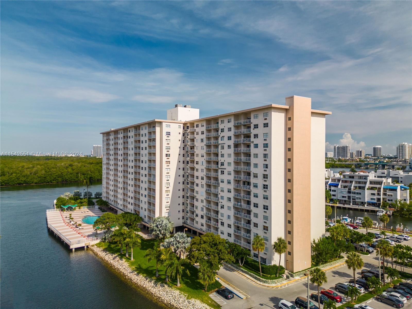 400 Kings Point Dr, Sunny Isles Beach, FL, 33160 United States, 1 Bedroom Bedrooms, ,1 BathroomBathrooms,Residential,For Sale,Kings Point Dr,A11542551