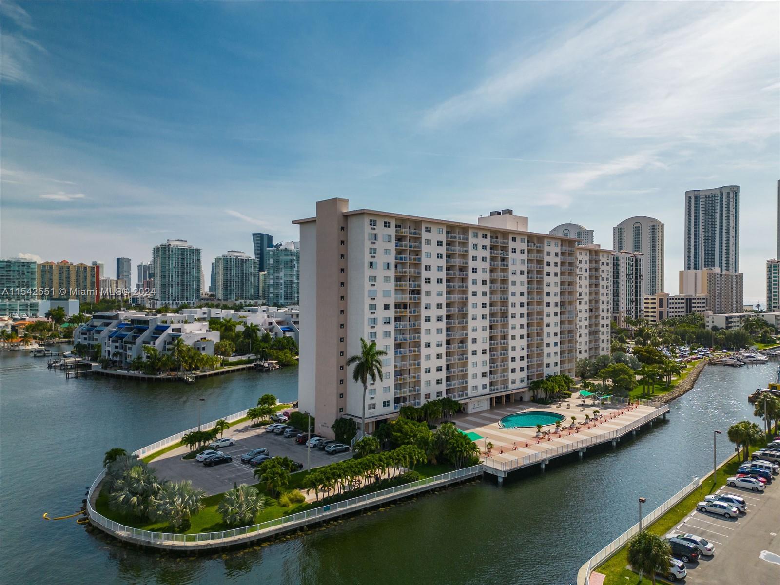 400 Kings Point Dr, Sunny Isles Beach, FL, 33160 United States, 1 Bedroom Bedrooms, ,1 BathroomBathrooms,Residential,For Sale,Kings Point Dr,A11542551