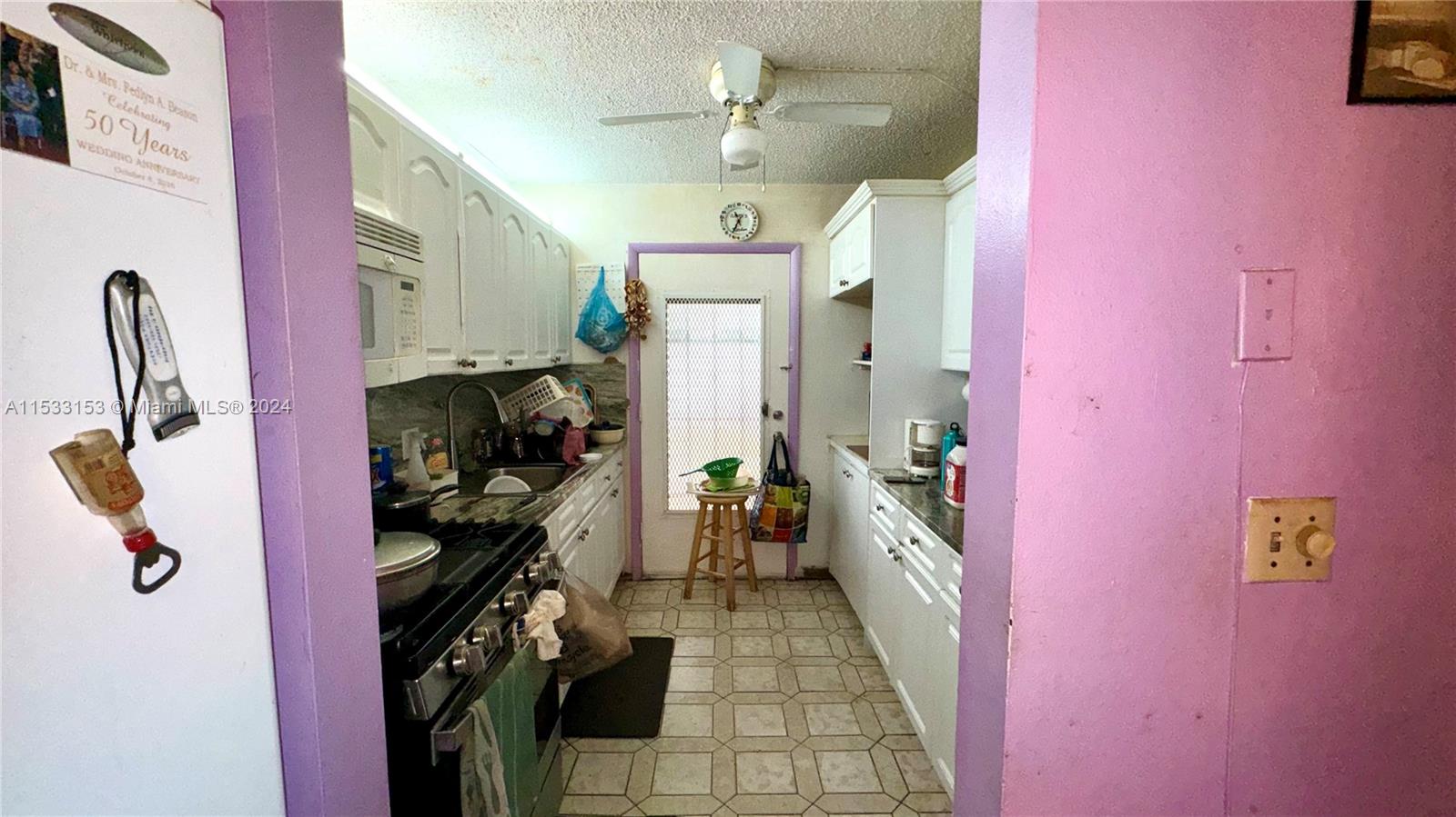 160 203rd Ter, Miami Gardens, FL, 33179 United States, 2 Bedrooms Bedrooms, ,2 BathroomsBathrooms,Residential,For Sale,203rd Ter,A11533153