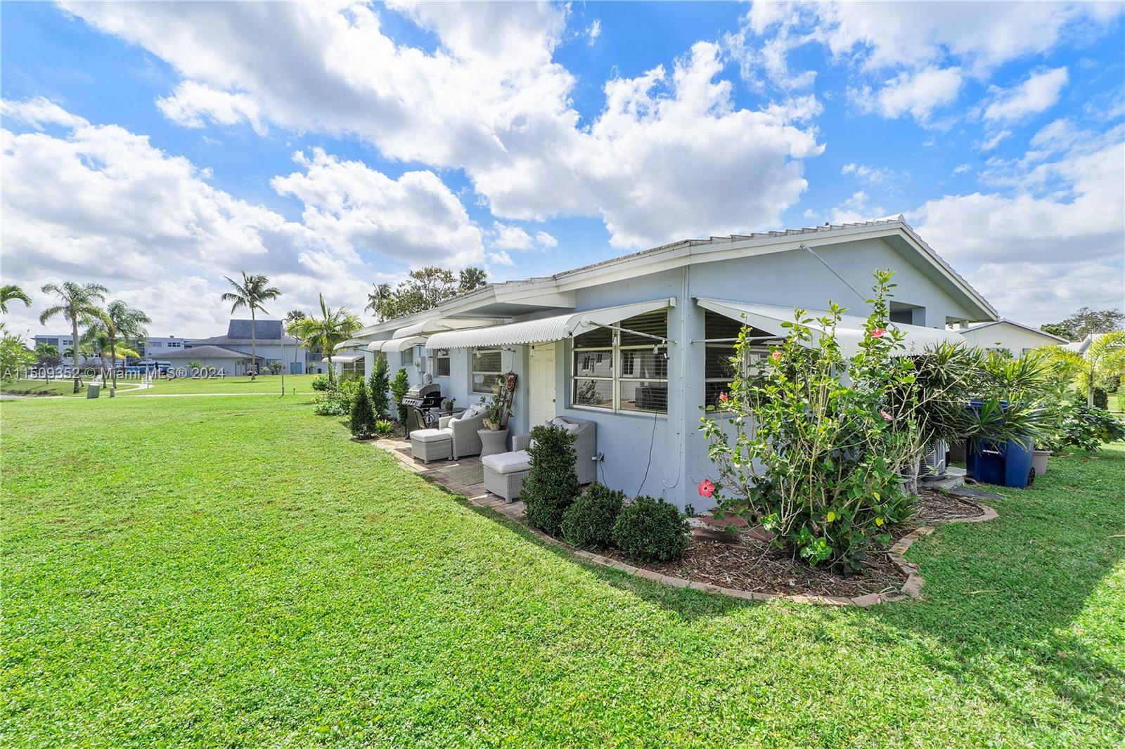 3114 Byron Cir 128, Hollywood, Florida 33021, 2 Bedrooms Bedrooms, ,1 BathroomBathrooms,Residentiallease,For Rent,3114 Byron Cir 128,A11509352