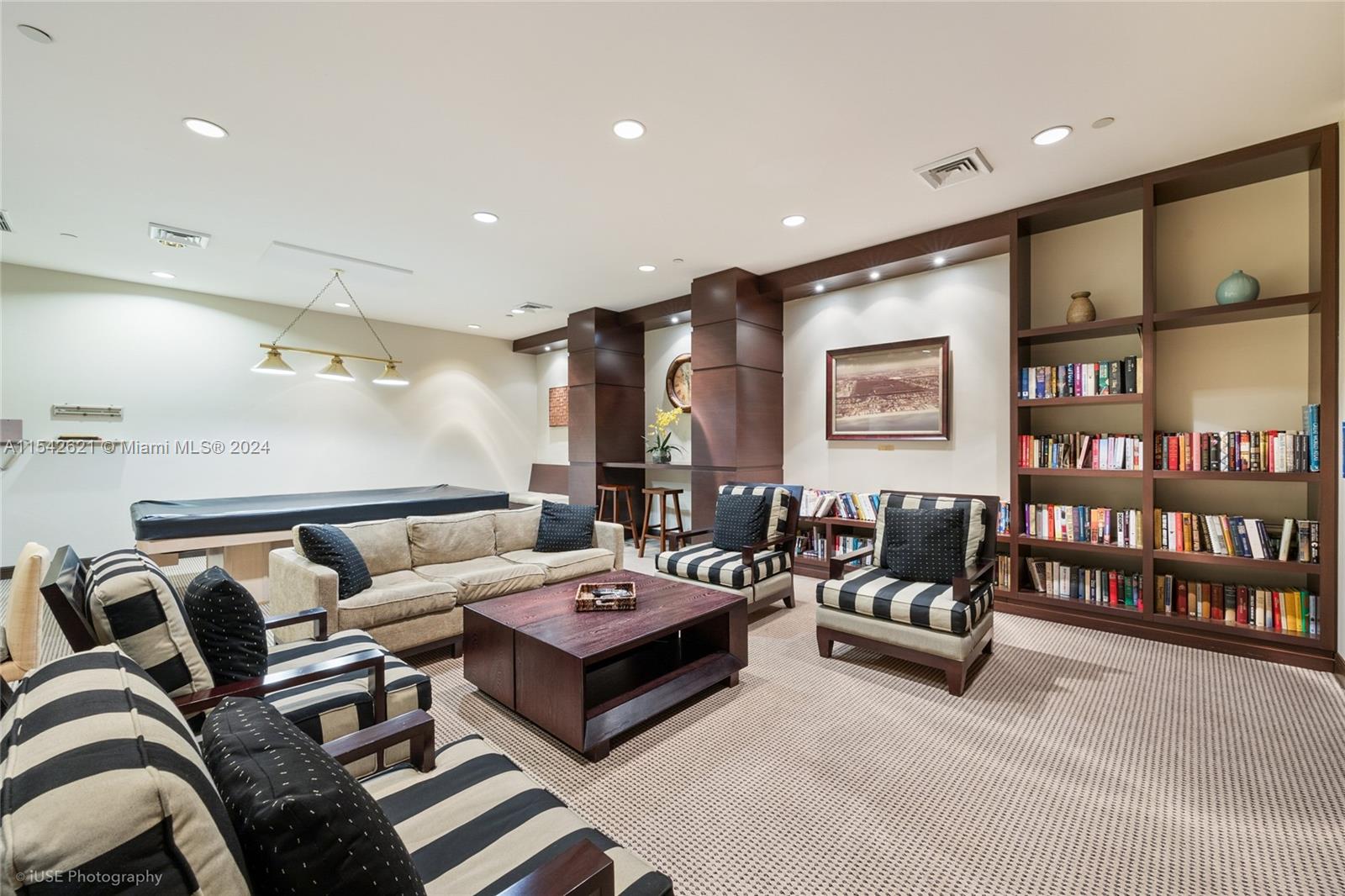 3600 Yacht Club Dr 304, Aventura, Florida 33180, 1 Bedroom Bedrooms, ,2 BathroomsBathrooms,Residential,For Sale,3600 Yacht Club Dr 304,A11542621