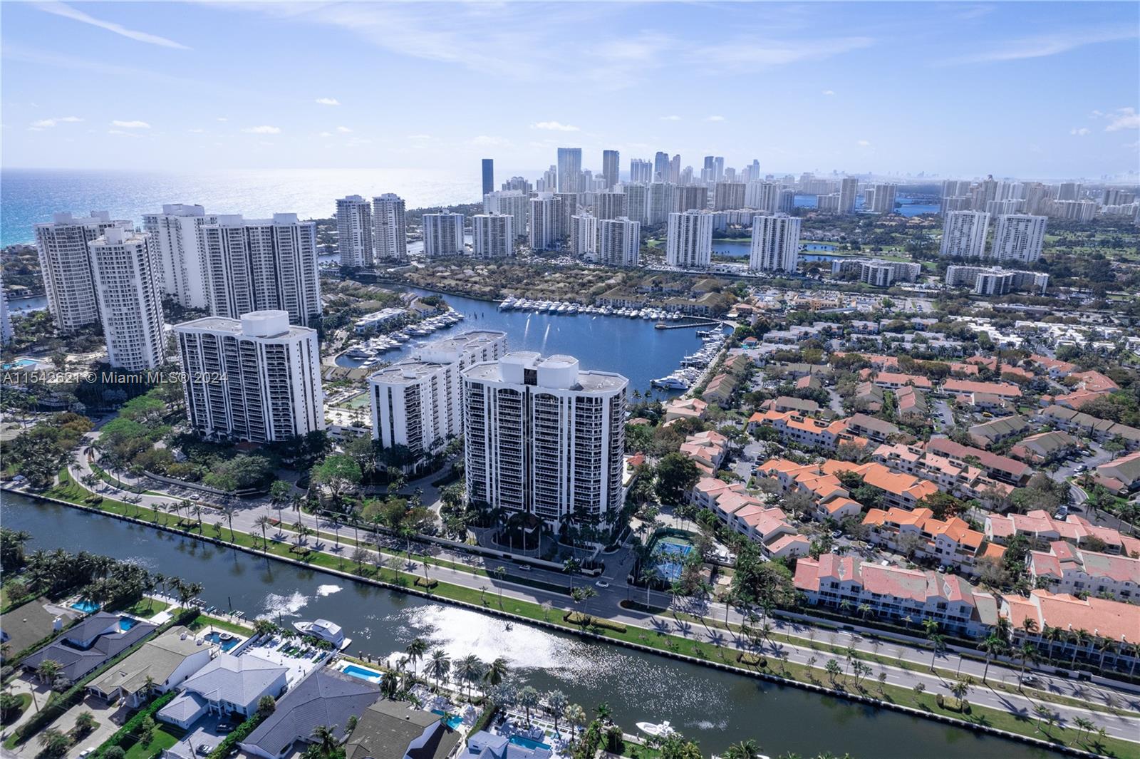 3600 Yacht Club Dr 304, Aventura, Florida 33180, 1 Bedroom Bedrooms, ,2 BathroomsBathrooms,Residential,For Sale,3600 Yacht Club Dr 304,A11542621