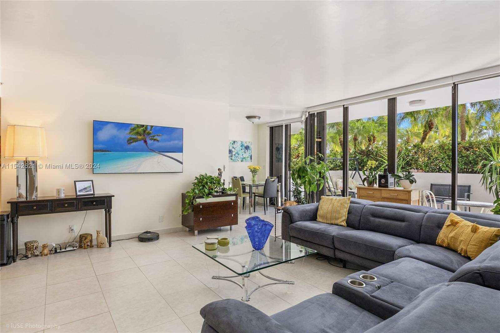 3600 Yacht Club Dr 304, Aventura, Florida 33180, 1 Bedroom Bedrooms, ,2 BathroomsBathrooms,Residential,For Sale,3600 Yacht Club Dr 304,A11542621