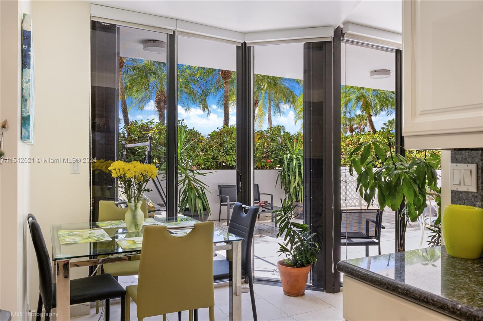 3600 Yacht Club Dr 304, Aventura, Florida 33180, 1 Bedroom Bedrooms, ,2 BathroomsBathrooms,Residential,For Sale,3600 Yacht Club Dr 304,A11542621