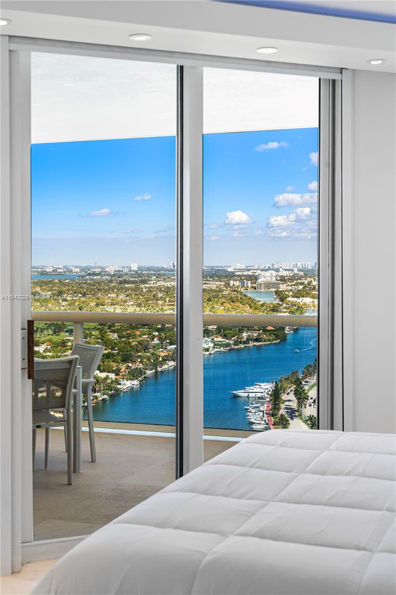 4779 Collins 3908, Miami Beach, Florida 33140, 2 Bedrooms Bedrooms, ,2 BathroomsBathrooms,Residential,For Sale,4779 Collins 3908,A11542026