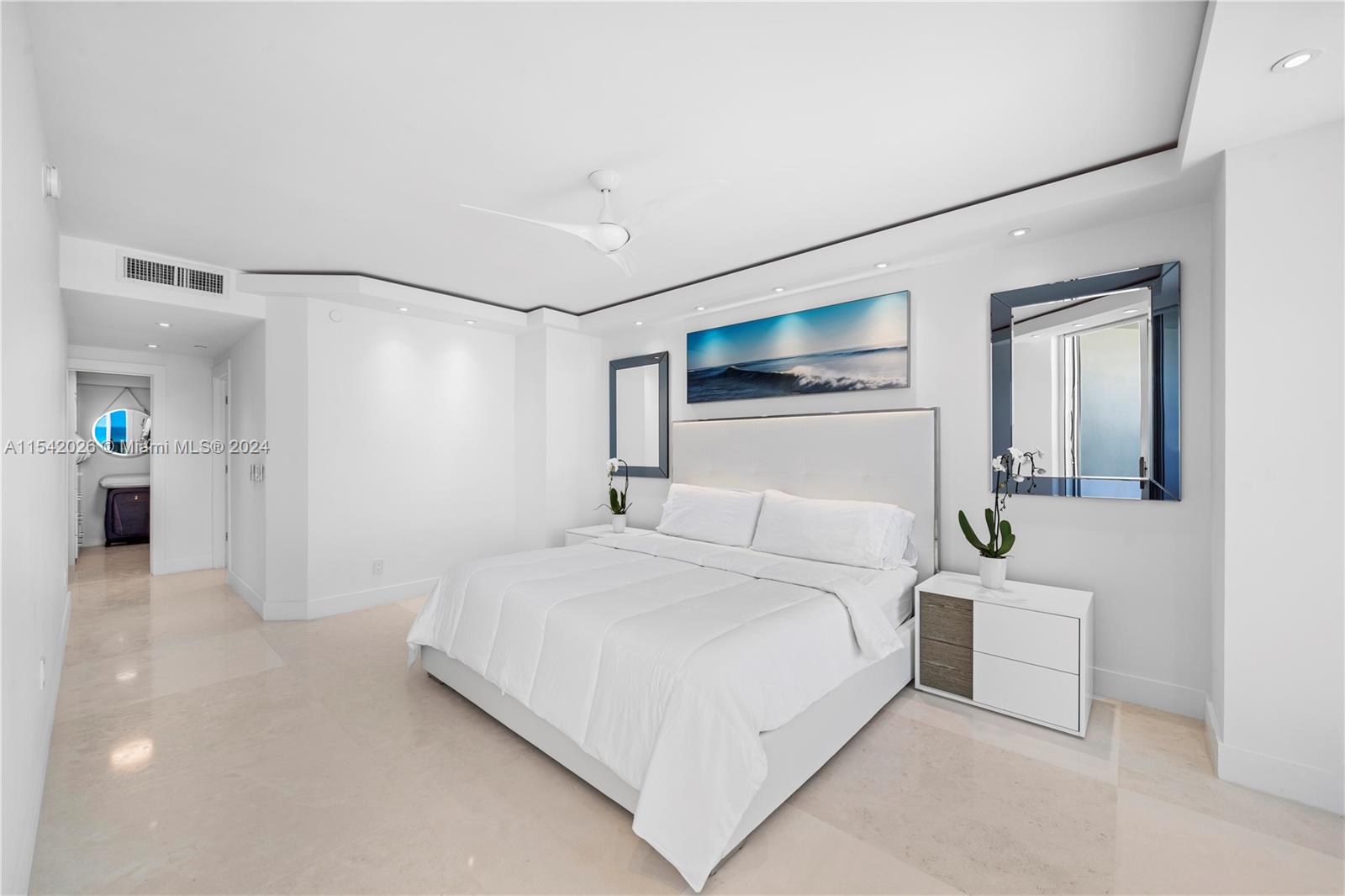 4779 Collins 3908, Miami Beach, Florida 33140, 2 Bedrooms Bedrooms, ,2 BathroomsBathrooms,Residential,For Sale,4779 Collins 3908,A11542026