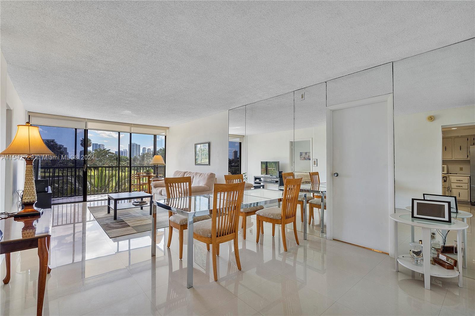20335 Country Club Dr, Aventura, FL, 33180 United States, 2 Bedrooms Bedrooms, ,2 BathroomsBathrooms,Residential,For Sale,Country Club Dr,A11542529