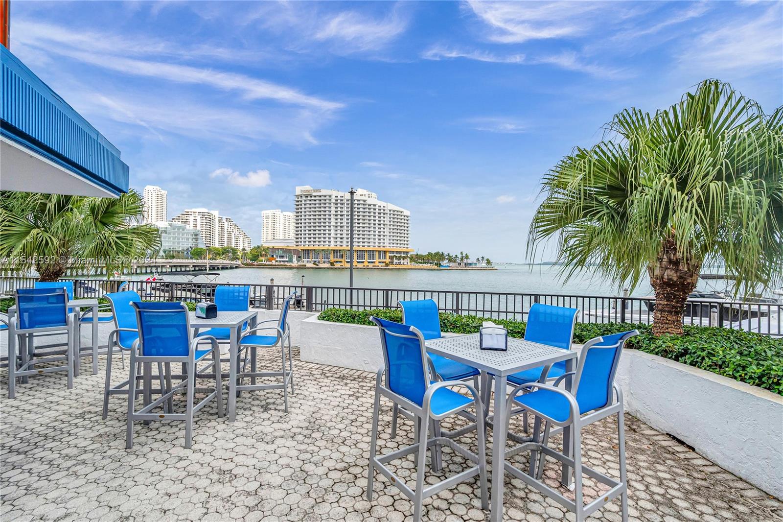 999 Brickell Bay Dr 2007, Miami, Florida 33131, 2 Bedrooms Bedrooms, ,2 BathroomsBathrooms,Residentiallease,For Rent,999 Brickell Bay Dr 2007,A11542592