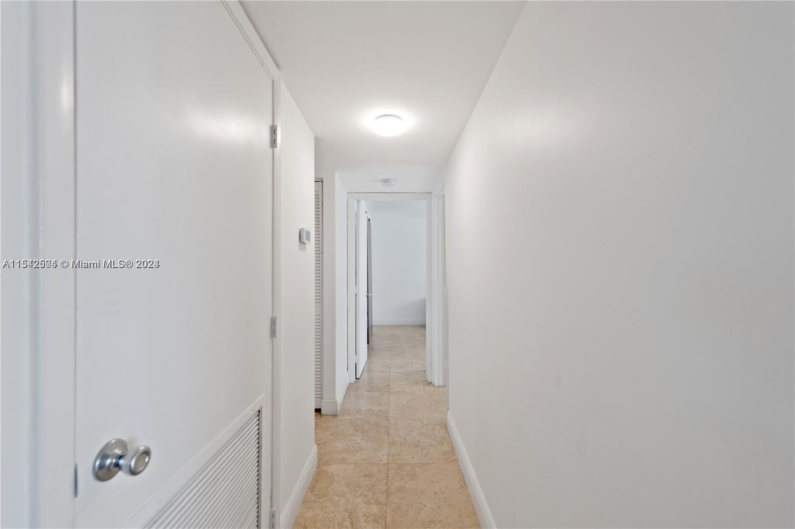 600 NE 36th St 2004, Miami, Florida 33137, 2 Bedrooms Bedrooms, ,2 BathroomsBathrooms,Residential,For Sale,600 NE 36th St 2004,A11542504