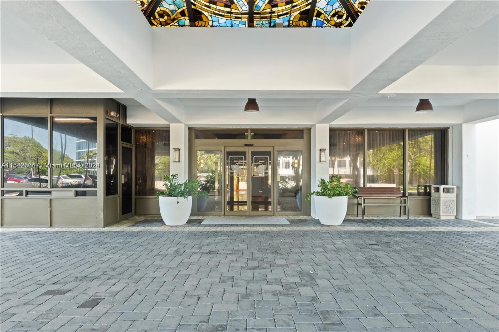 600 NE 36th St 2004, Miami, Florida 33137, 2 Bedrooms Bedrooms, ,2 BathroomsBathrooms,Residential,For Sale,600 NE 36th St 2004,A11542504