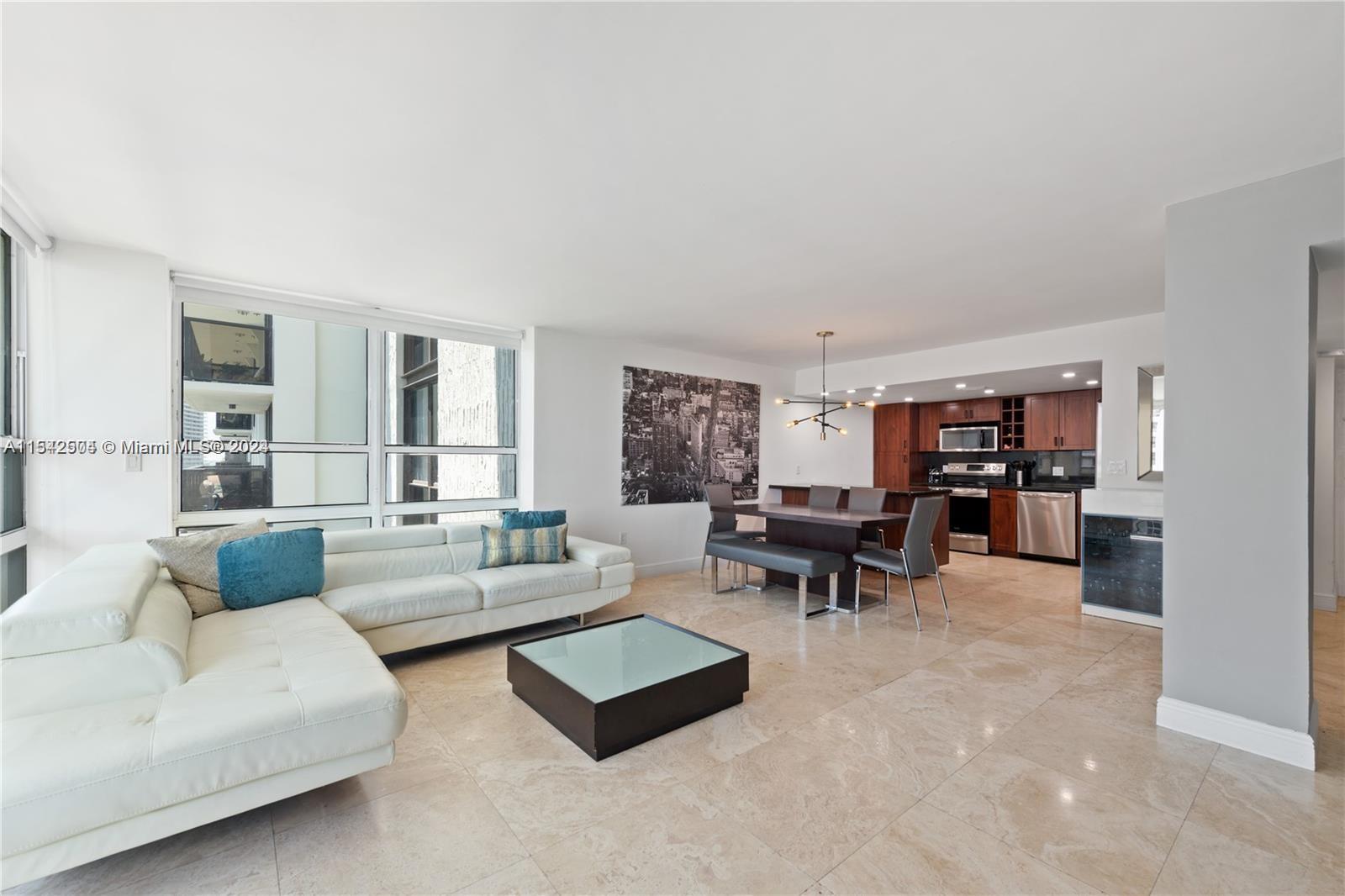 600 NE 36th St 2004, Miami, Florida 33137, 2 Bedrooms Bedrooms, ,2 BathroomsBathrooms,Residential,For Sale,600 NE 36th St 2004,A11542504