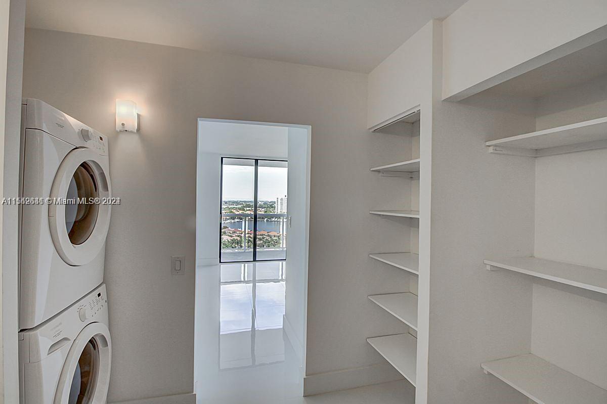 20505 E Country Club Dr 1931, Aventura, Florida 33180, 2 Bedrooms Bedrooms, ,2 BathroomsBathrooms,Residentiallease,For Rent,20505 E Country Club Dr 1931,A11542641