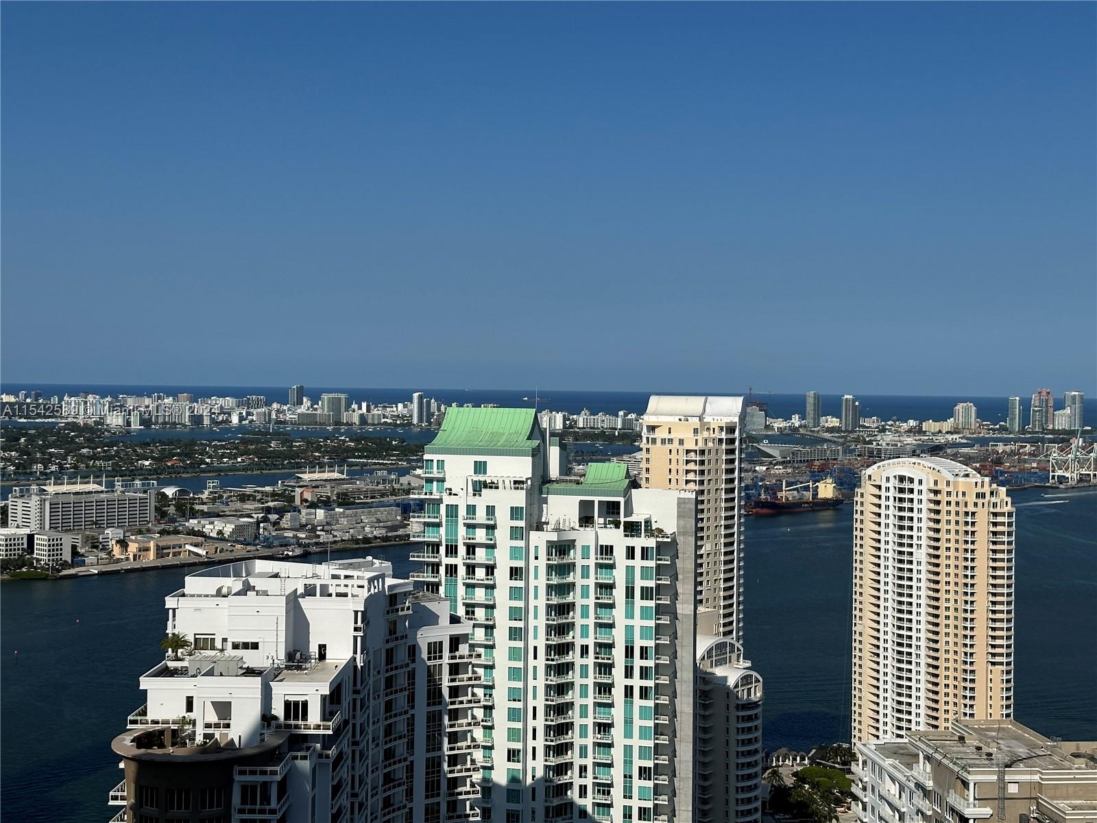 495 Brickell Ave 4906, Miami, Florida 33131, 1 Bedroom Bedrooms, ,1 BathroomBathrooms,Residentiallease,For Rent,495 Brickell Ave 4906,A11542589