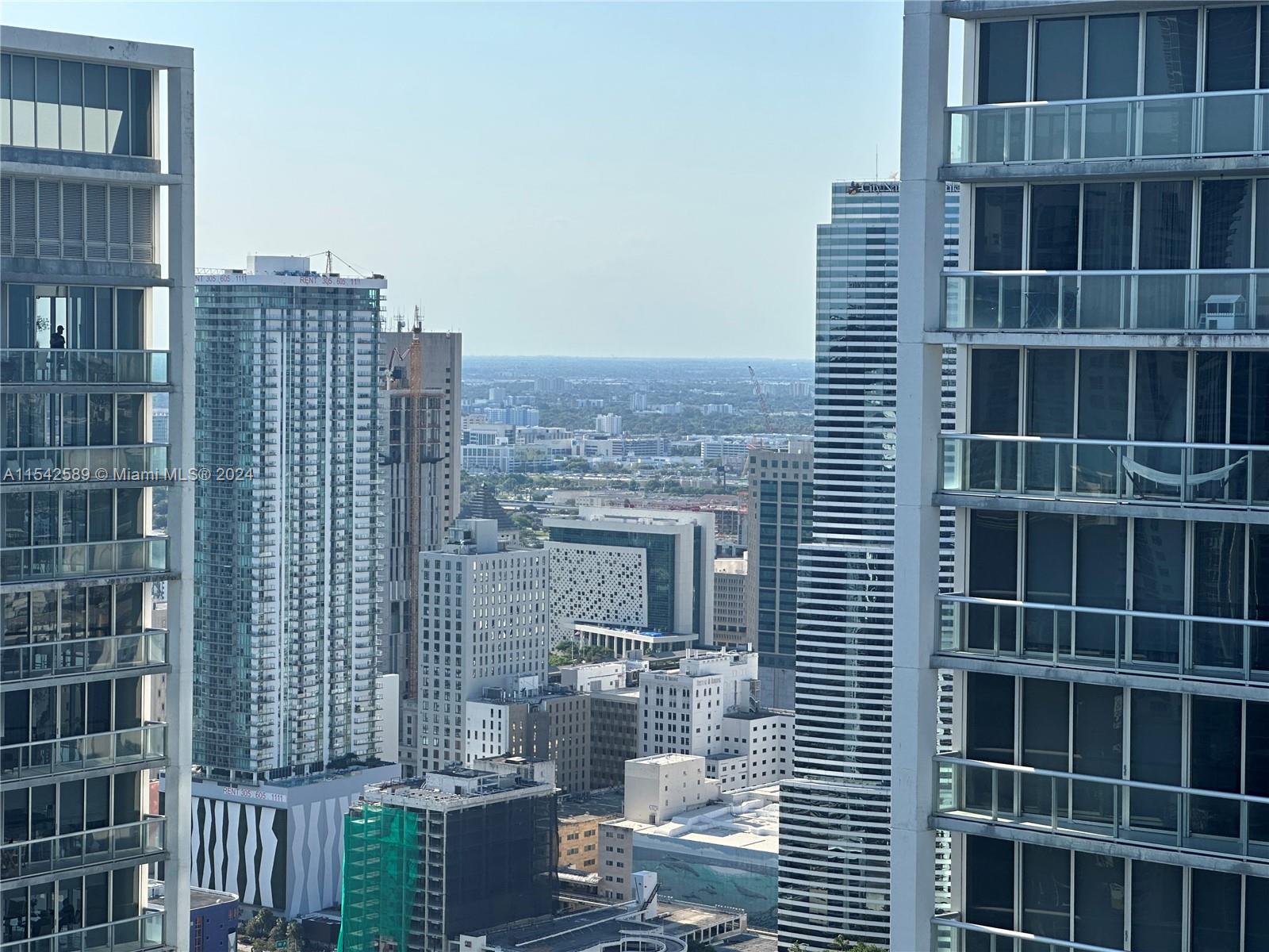 495 Brickell Ave 4906, Miami, Florida 33131, 1 Bedroom Bedrooms, ,1 BathroomBathrooms,Residentiallease,For Rent,495 Brickell Ave 4906,A11542589