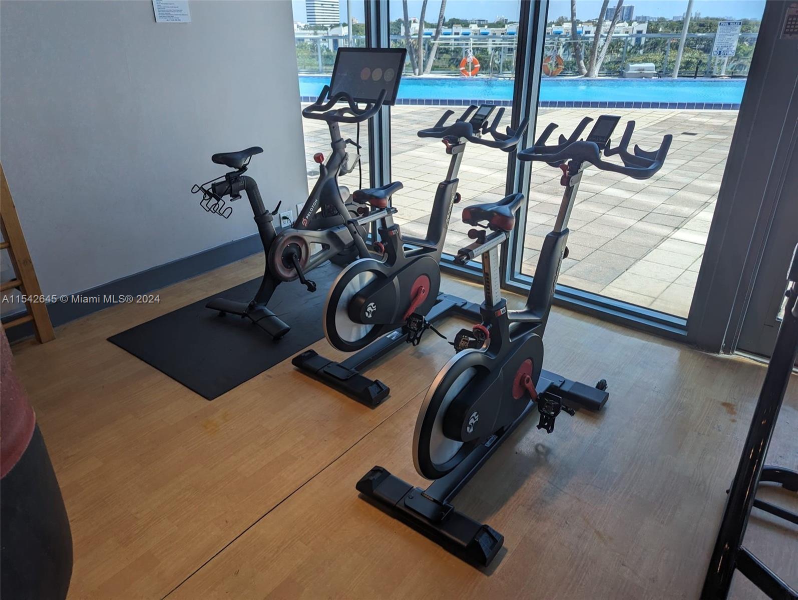 601 NE 36th St 2903, Miami, Florida 33137, 2 Bedrooms Bedrooms, ,2 BathroomsBathrooms,Residentiallease,For Rent,601 NE 36th St 2903,A11542645