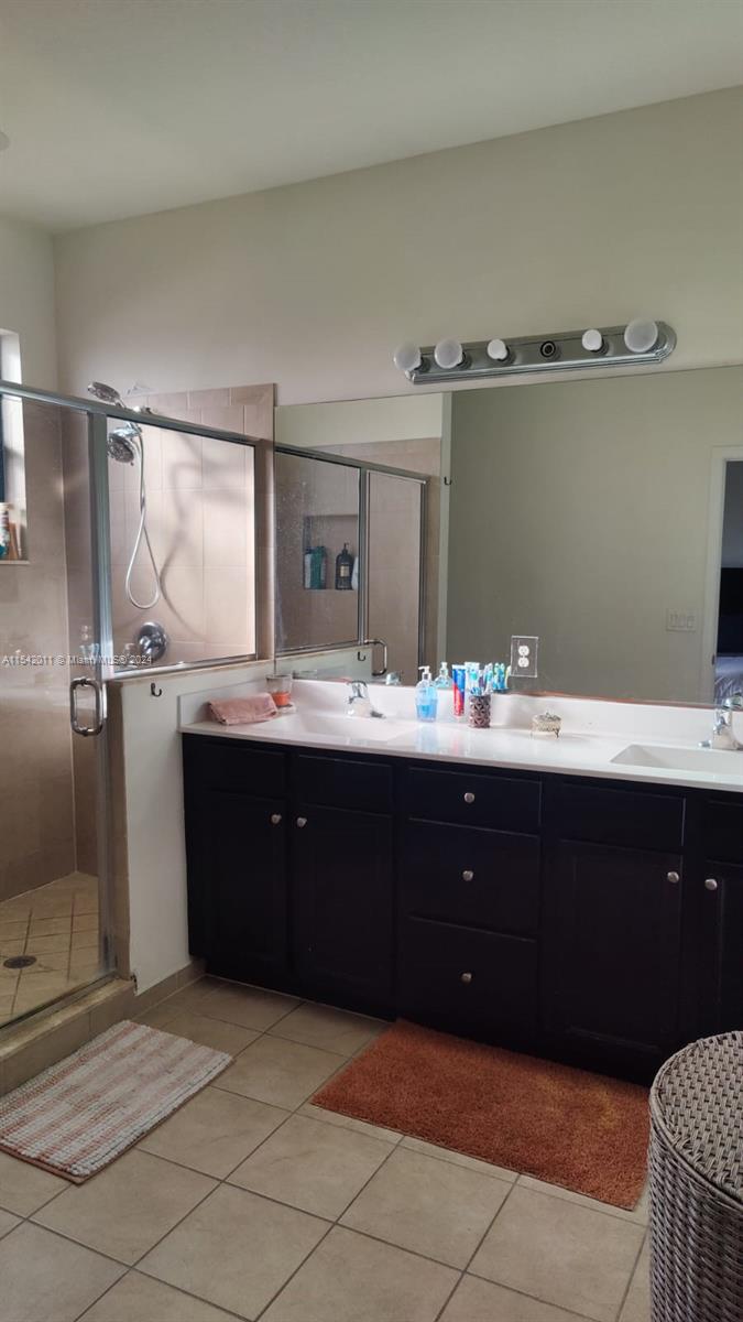 308 SE 37th Ter 0, Homestead, Florida 33033, 4 Bedrooms Bedrooms, ,2 BathroomsBathrooms,Residentiallease,For Rent,308 SE 37th Ter 0,A11542011