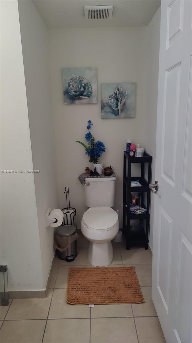 308 SE 37th Ter 0, Homestead, Florida 33033, 4 Bedrooms Bedrooms, ,2 BathroomsBathrooms,Residentiallease,For Rent,308 SE 37th Ter 0,A11542011