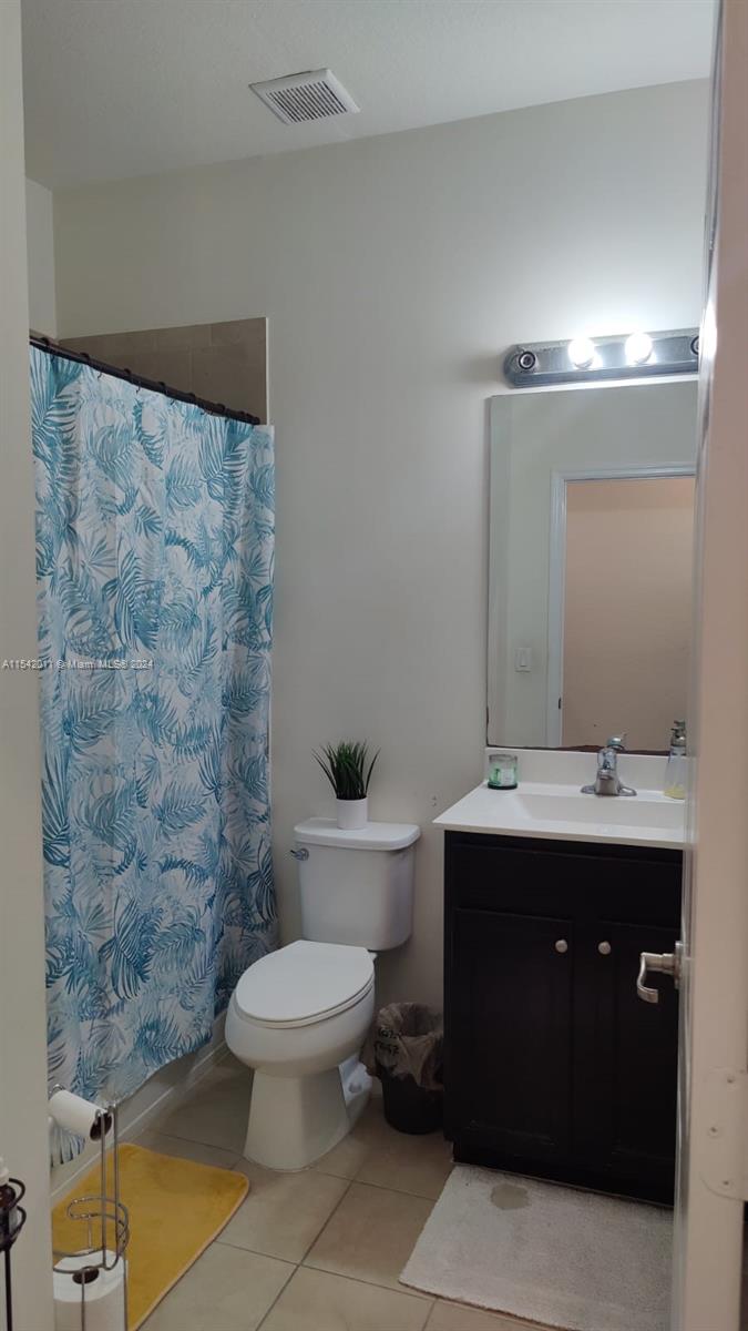 308 SE 37th Ter 0, Homestead, Florida 33033, 4 Bedrooms Bedrooms, ,2 BathroomsBathrooms,Residentiallease,For Rent,308 SE 37th Ter 0,A11542011