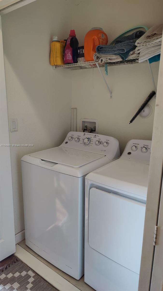 308 SE 37th Ter 0, Homestead, Florida 33033, 4 Bedrooms Bedrooms, ,2 BathroomsBathrooms,Residentiallease,For Rent,308 SE 37th Ter 0,A11542011