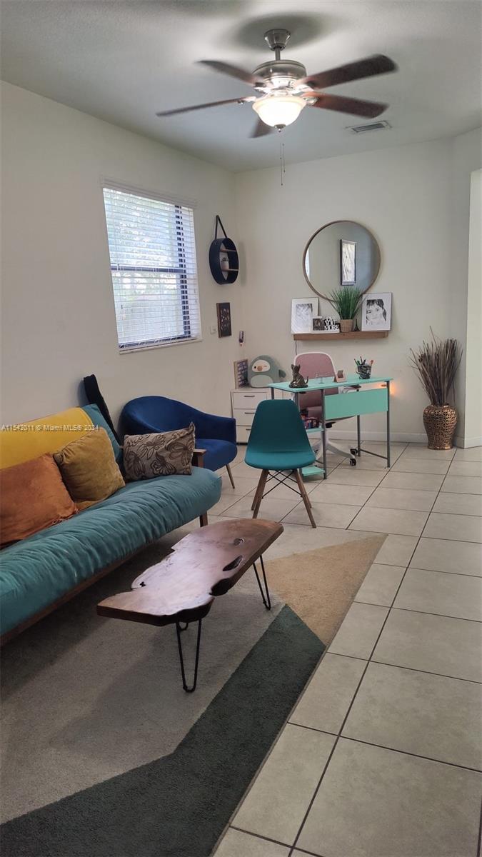 308 SE 37th Ter 0, Homestead, Florida 33033, 4 Bedrooms Bedrooms, ,2 BathroomsBathrooms,Residentiallease,For Rent,308 SE 37th Ter 0,A11542011