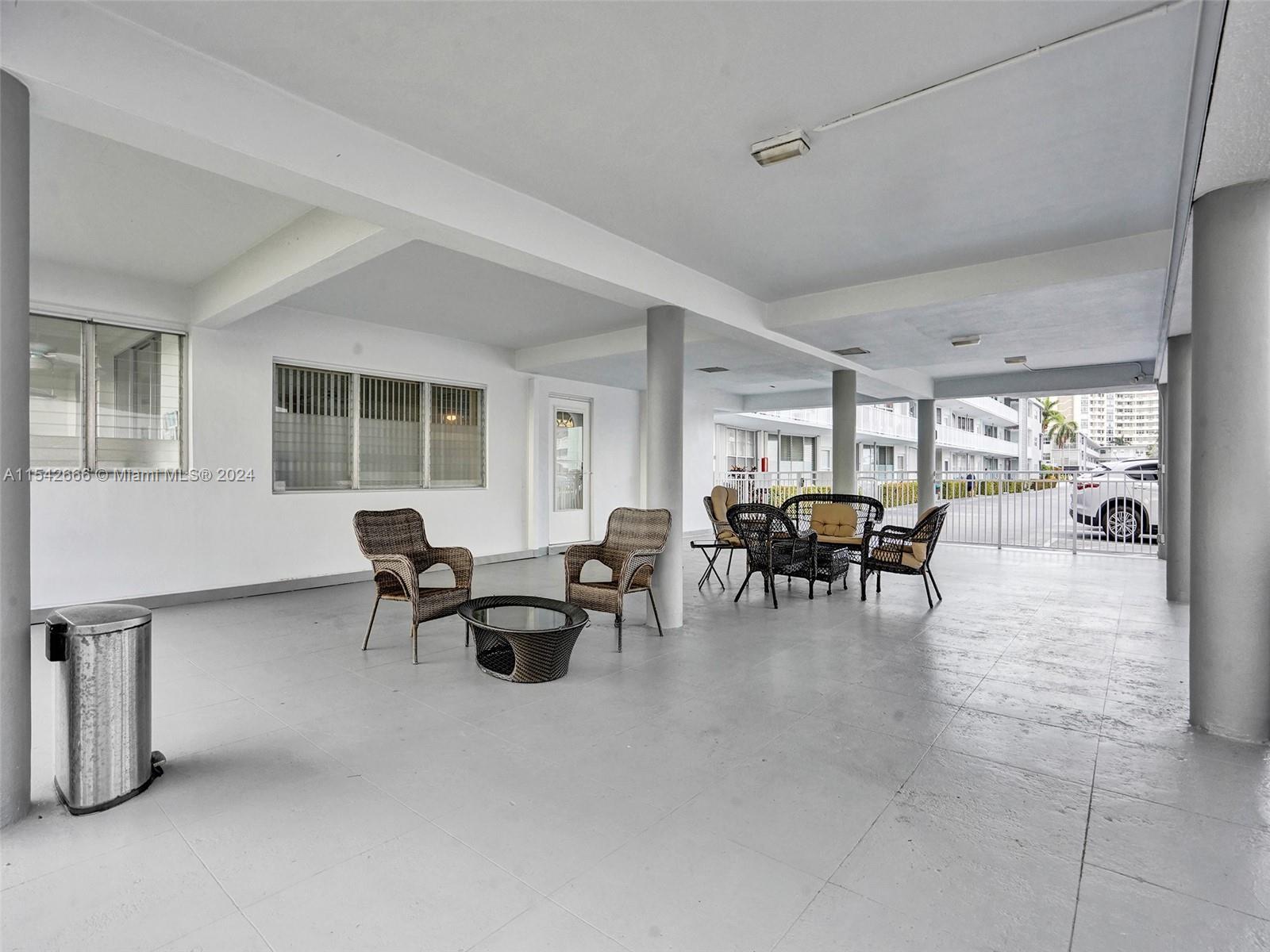 3177 S Ocean Dr 108, Hallandale Beach, Florida 33009, 1 Bedroom Bedrooms, ,1 BathroomBathrooms,Residential,For Sale,3177 S Ocean Dr 108,A11542666