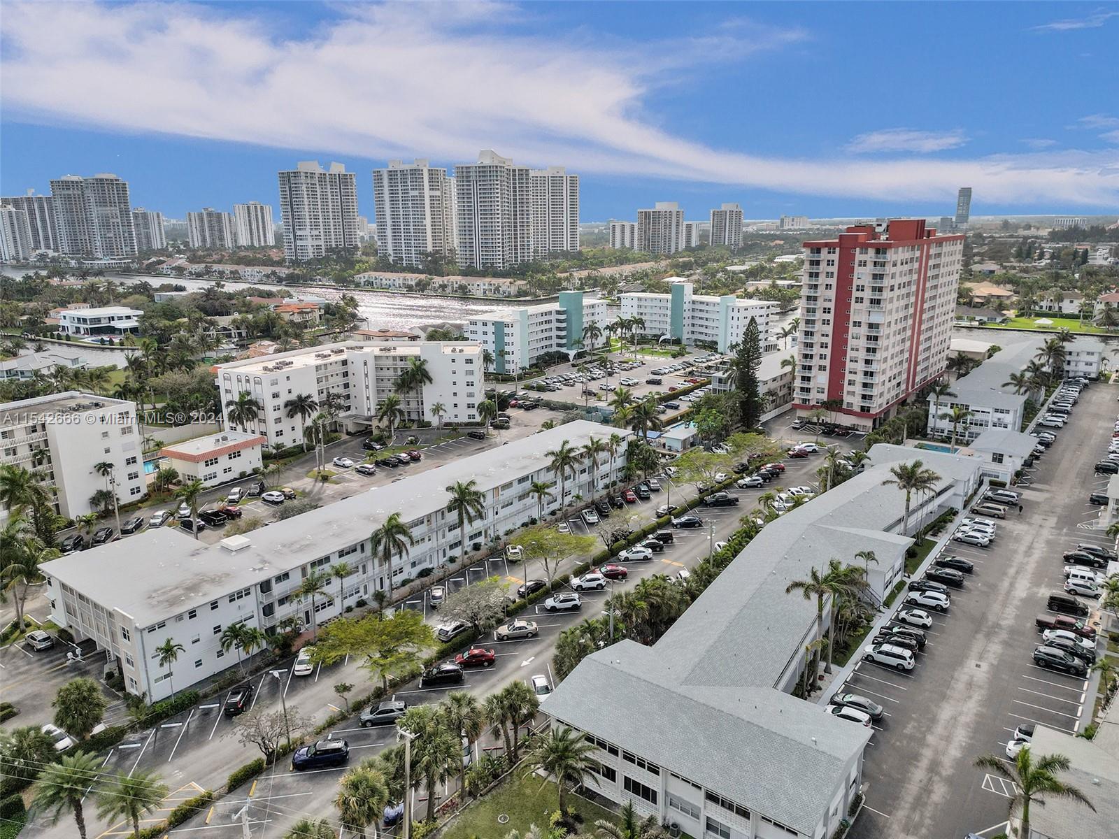 3177 S Ocean Dr 108, Hallandale Beach, Florida 33009, 1 Bedroom Bedrooms, ,1 BathroomBathrooms,Residential,For Sale,3177 S Ocean Dr 108,A11542666