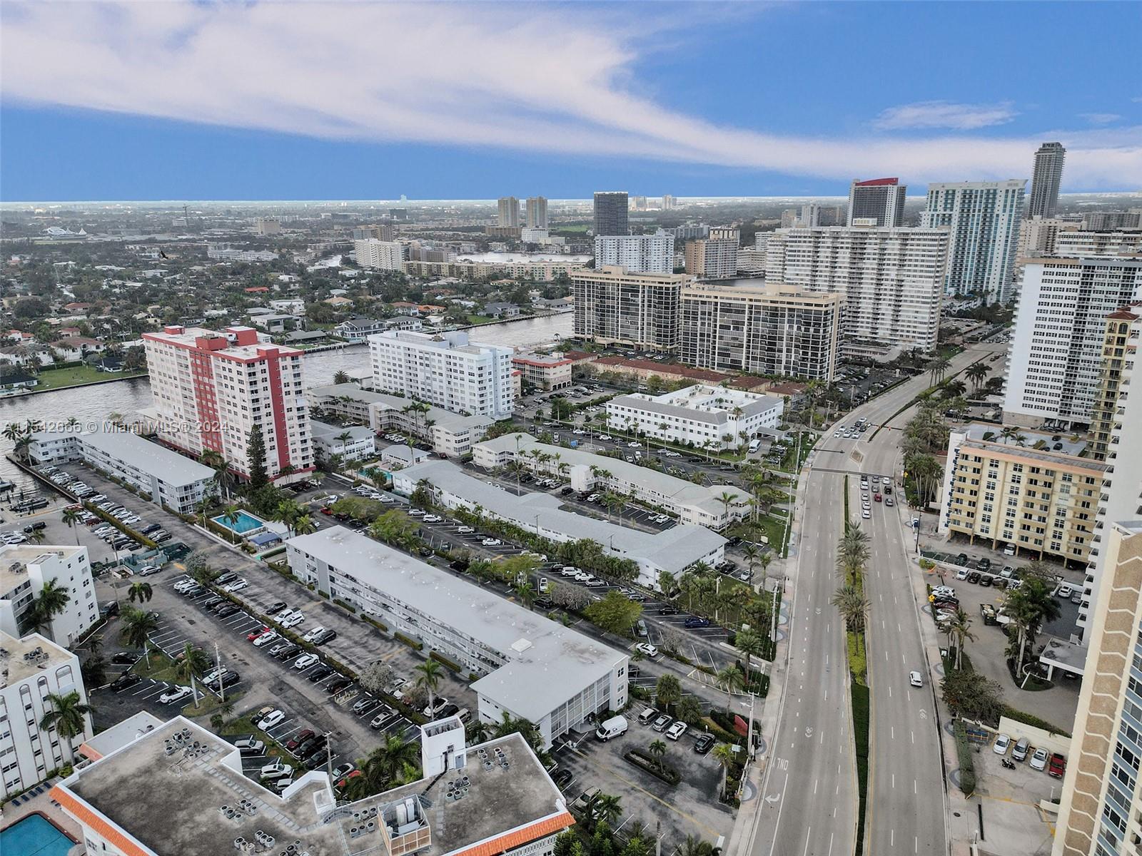 3177 S Ocean Dr 108, Hallandale Beach, Florida 33009, 1 Bedroom Bedrooms, ,1 BathroomBathrooms,Residential,For Sale,3177 S Ocean Dr 108,A11542666