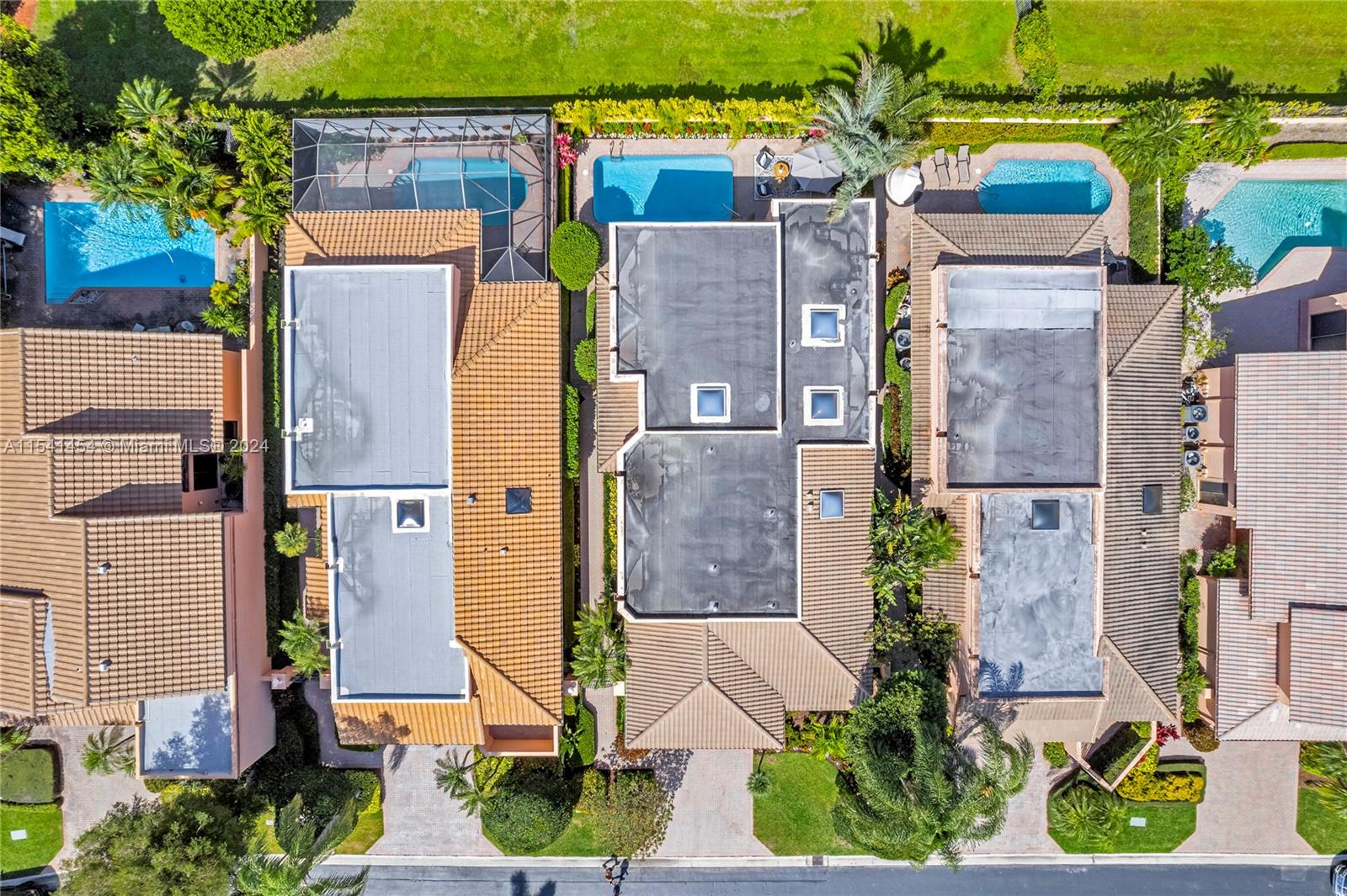 6492 Via Rosa, Boca Raton, FL 33433, 3 Bedrooms Bedrooms, ,3 BathroomsBathrooms,Residential,For Sale,Via Rosa,A11541454