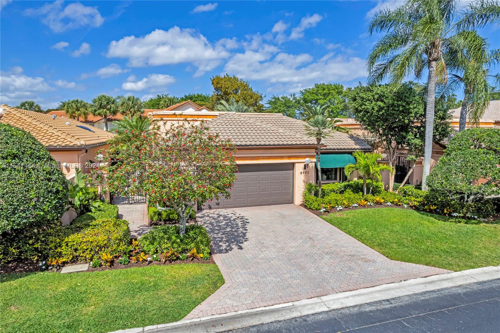 6492 Via Rosa, Boca Raton, FL 33433, 3 Bedrooms Bedrooms, ,3 BathroomsBathrooms,Residential,For Sale,Via Rosa,A11541454