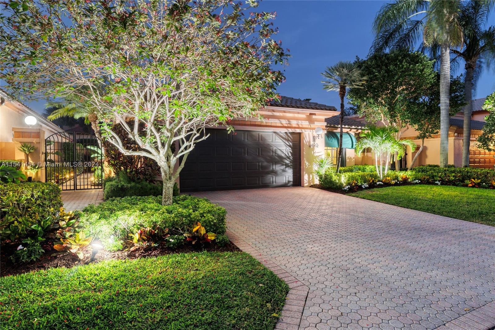 6492 Via Rosa, Boca Raton, FL 33433, 3 Bedrooms Bedrooms, ,3 BathroomsBathrooms,Residential,For Sale,Via Rosa,A11541454