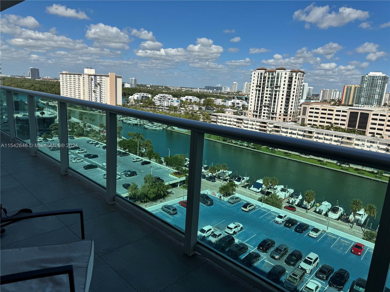 100 Bayview Dr, Sunny Isles Beach, FL, 33160 United States, 2 Bedrooms Bedrooms, ,2 BathroomsBathrooms,Residential,For Sale,Bayview Dr,A11542646