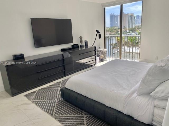 19707 Turnberry Way 7G, Aventura, Florida 33180, 2 Bedrooms Bedrooms, ,2 BathroomsBathrooms,Residentiallease,For Rent,19707 Turnberry Way 7G,A11542619