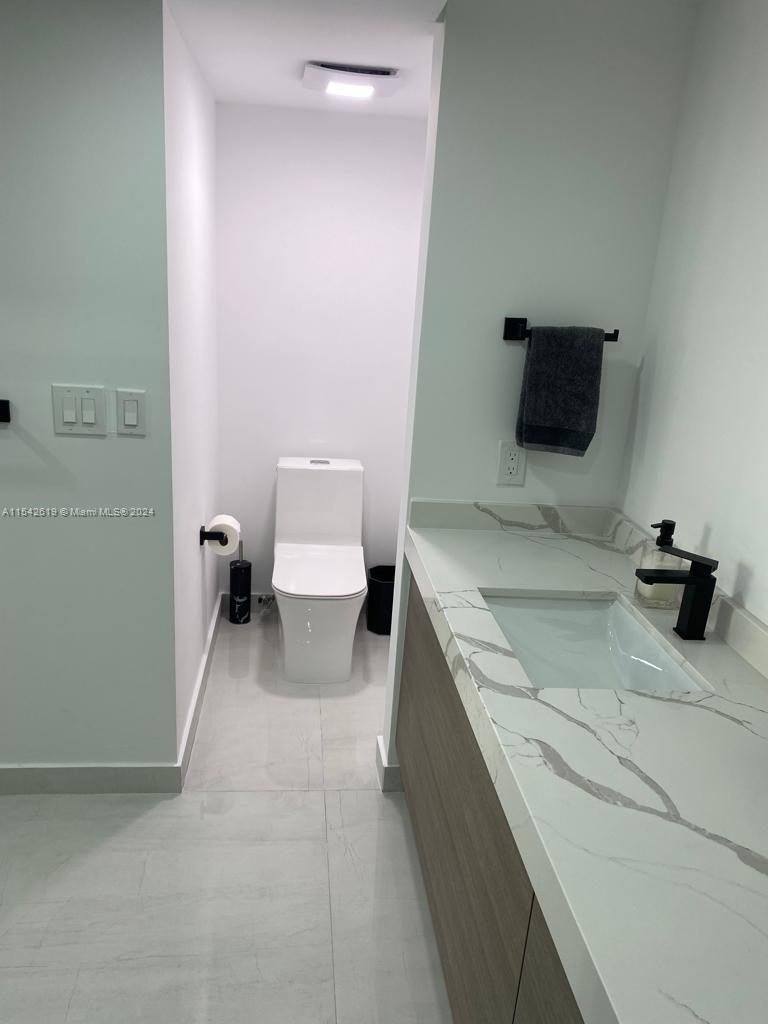 19707 Turnberry Way 7G, Aventura, Florida 33180, 2 Bedrooms Bedrooms, ,2 BathroomsBathrooms,Residentiallease,For Rent,19707 Turnberry Way 7G,A11542619