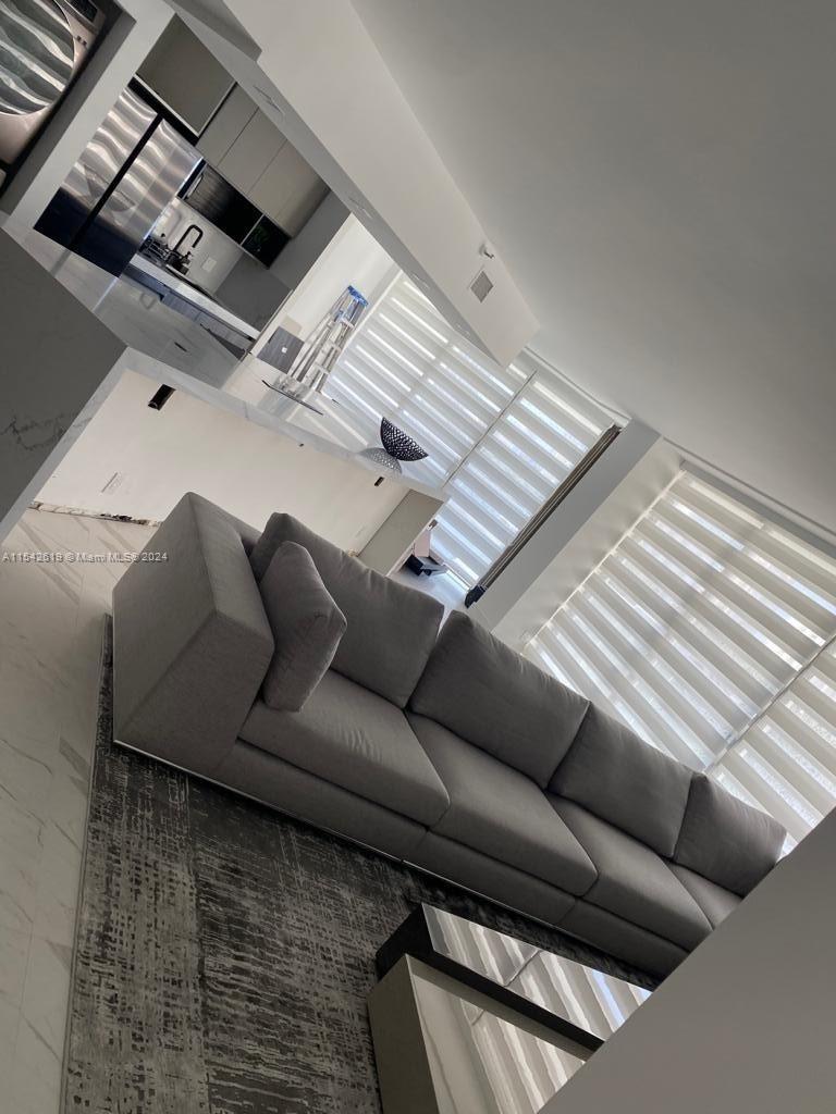 19707 Turnberry Way 7G, Aventura, Florida 33180, 2 Bedrooms Bedrooms, ,2 BathroomsBathrooms,Residentiallease,For Rent,19707 Turnberry Way 7G,A11542619