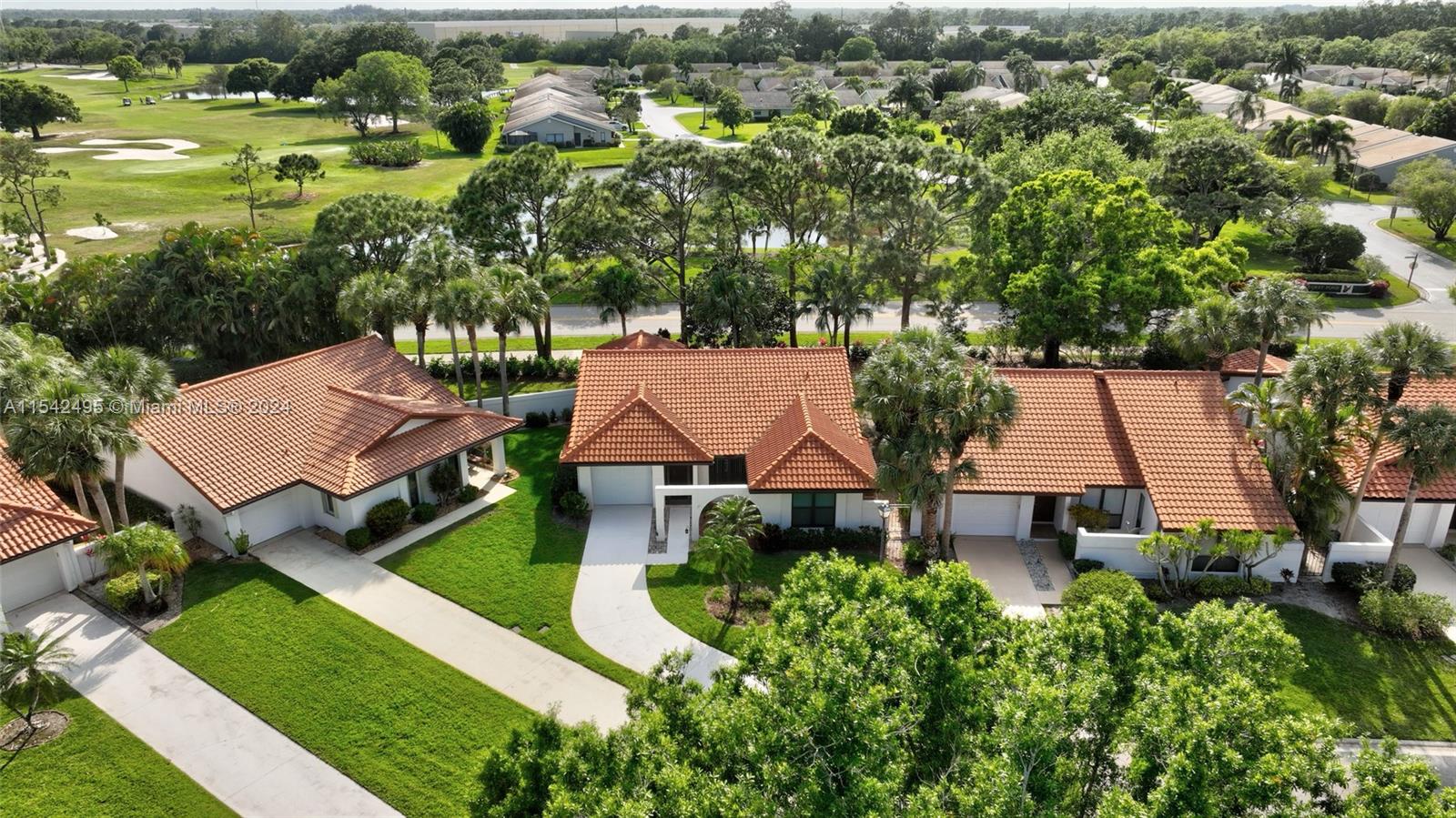 4144 Osprey Creek Way, Palm City, FL, 34990 United States, 3 Bedrooms Bedrooms, ,2 BathroomsBathrooms,Residential,For Sale,Osprey Creek Way,A11542495