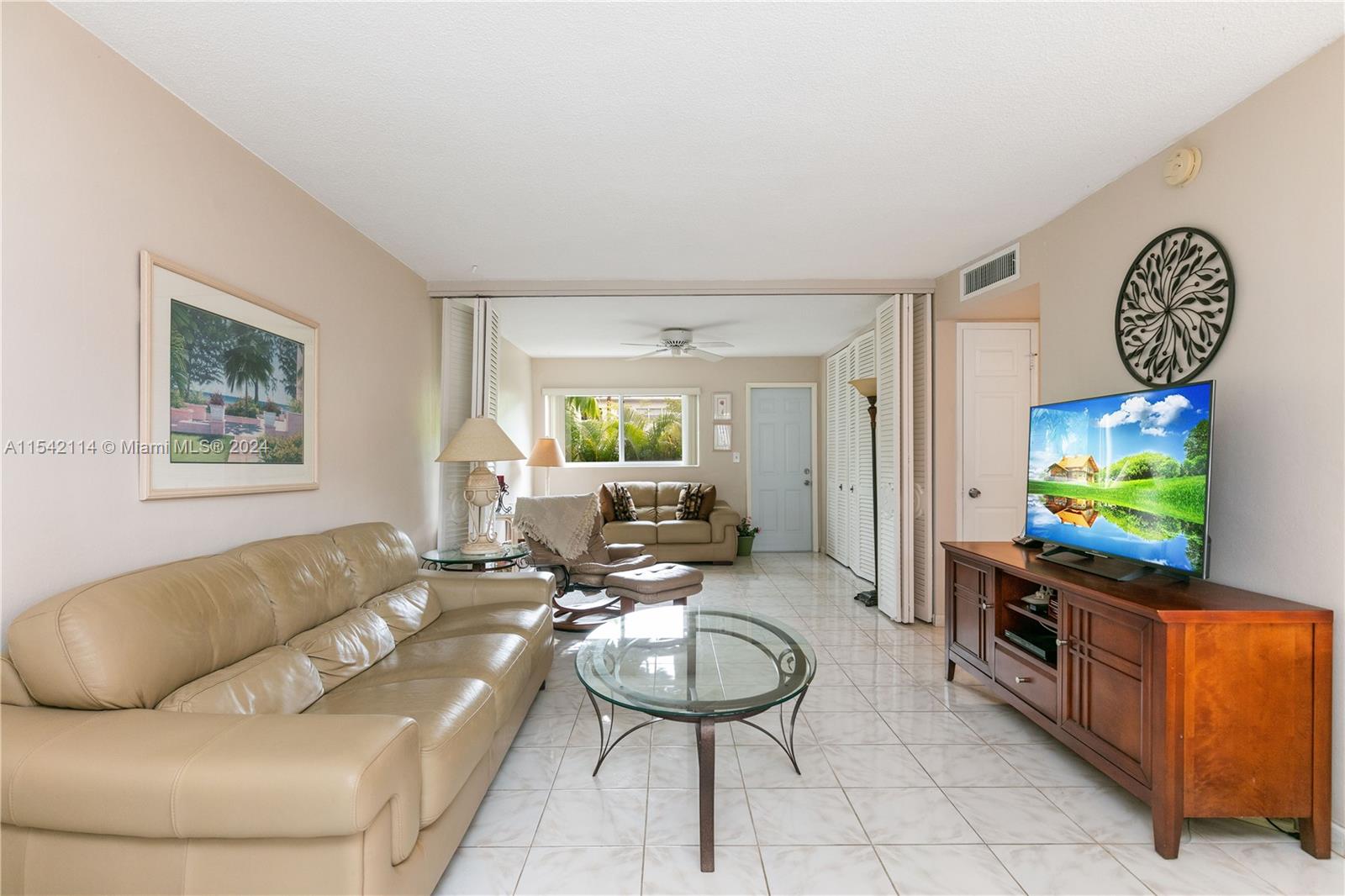 3131 S Ocean Dr 110, Hallandale Beach, Florida 33009, 1 Bedroom Bedrooms, ,1 BathroomBathrooms,Residentiallease,For Rent,3131 S Ocean Dr 110,A11542114