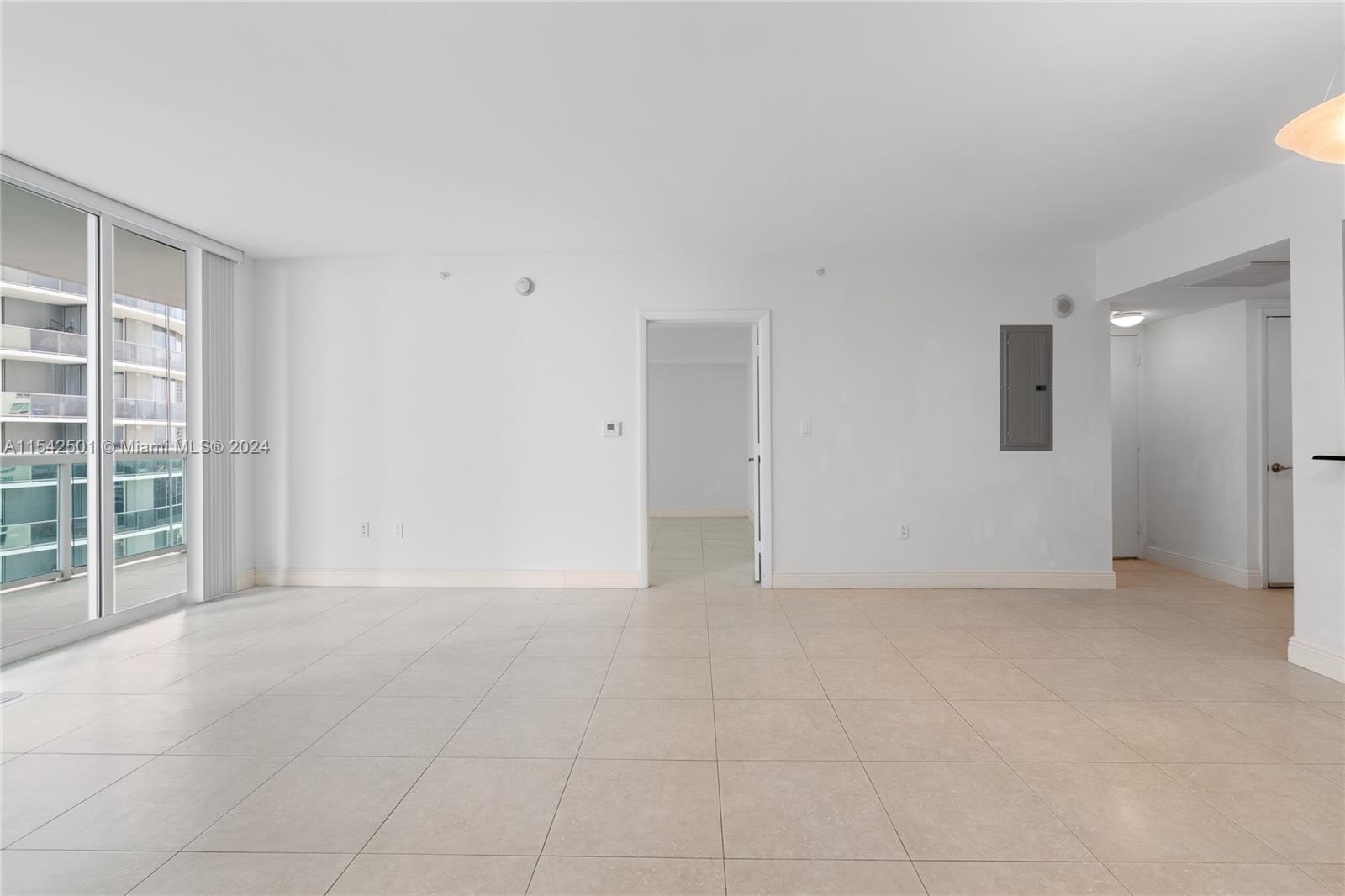 1800 N Bayshore Dr 2114, Miami, Florida 33132, 2 Bedrooms Bedrooms, ,2 BathroomsBathrooms,Residentiallease,For Rent,1800 N Bayshore Dr 2114,A11542501