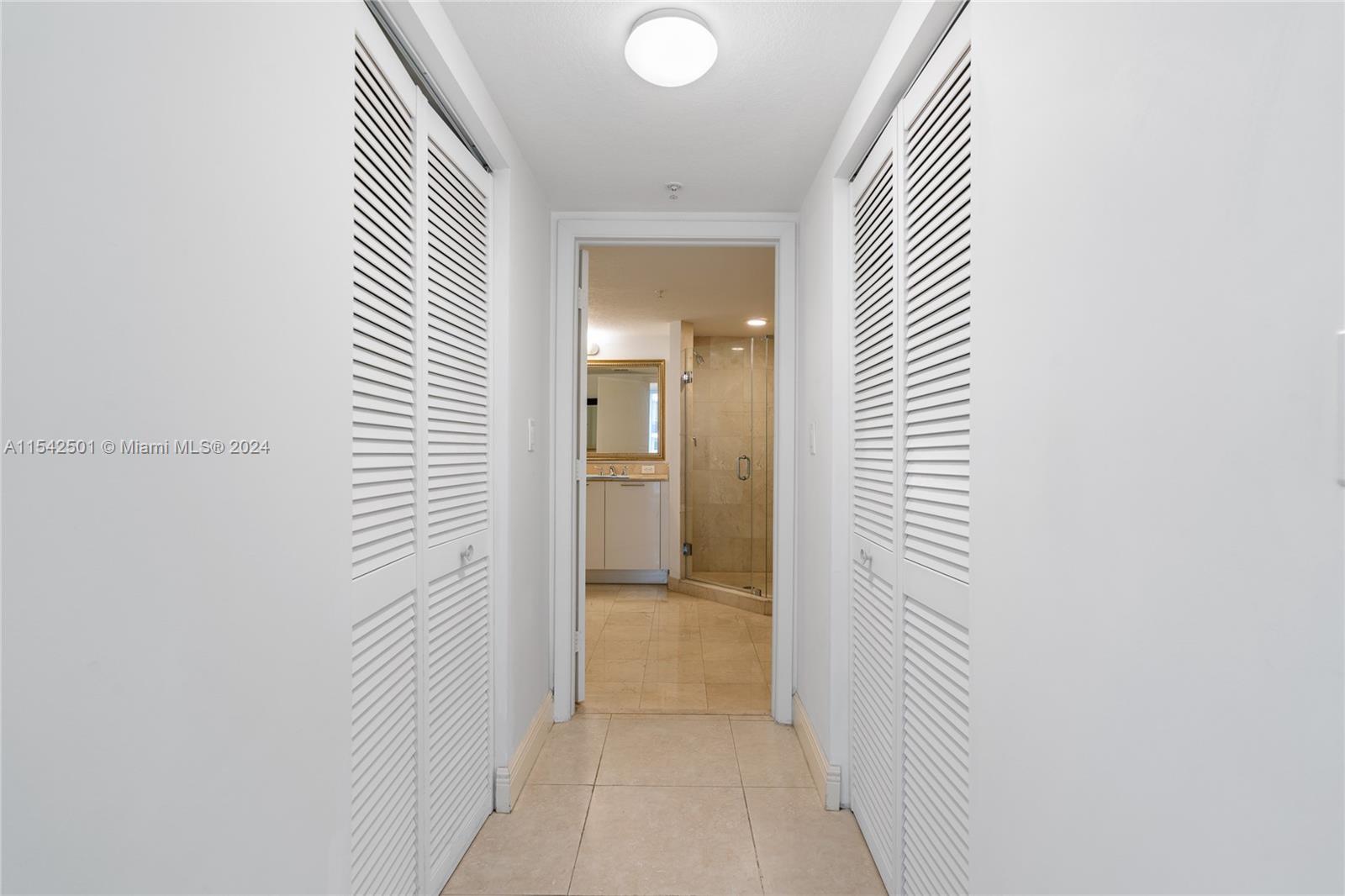 1800 N Bayshore Dr 2114, Miami, Florida 33132, 2 Bedrooms Bedrooms, ,2 BathroomsBathrooms,Residentiallease,For Rent,1800 N Bayshore Dr 2114,A11542501